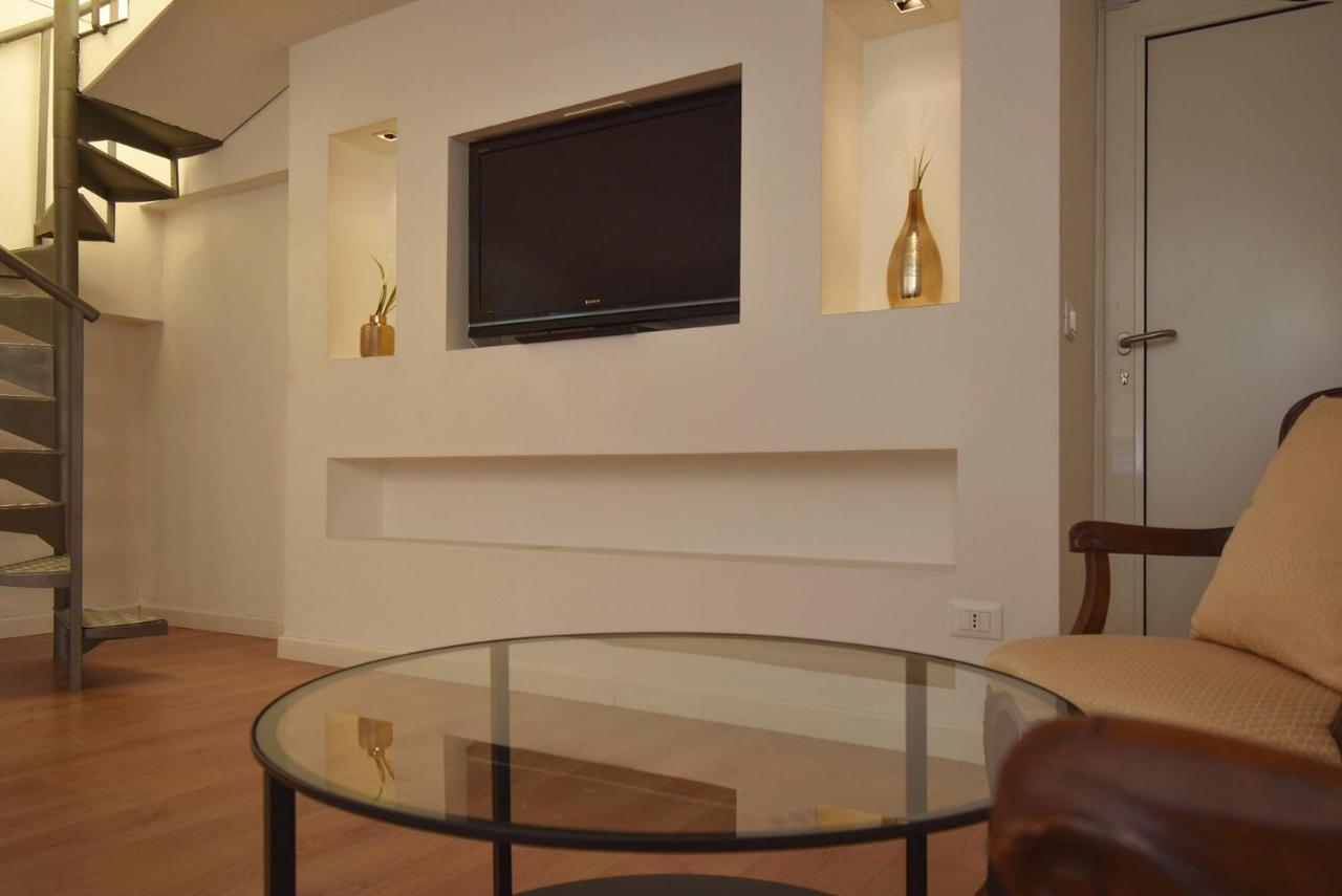 Luxury Battisti Apartment Padova Luaran gambar
