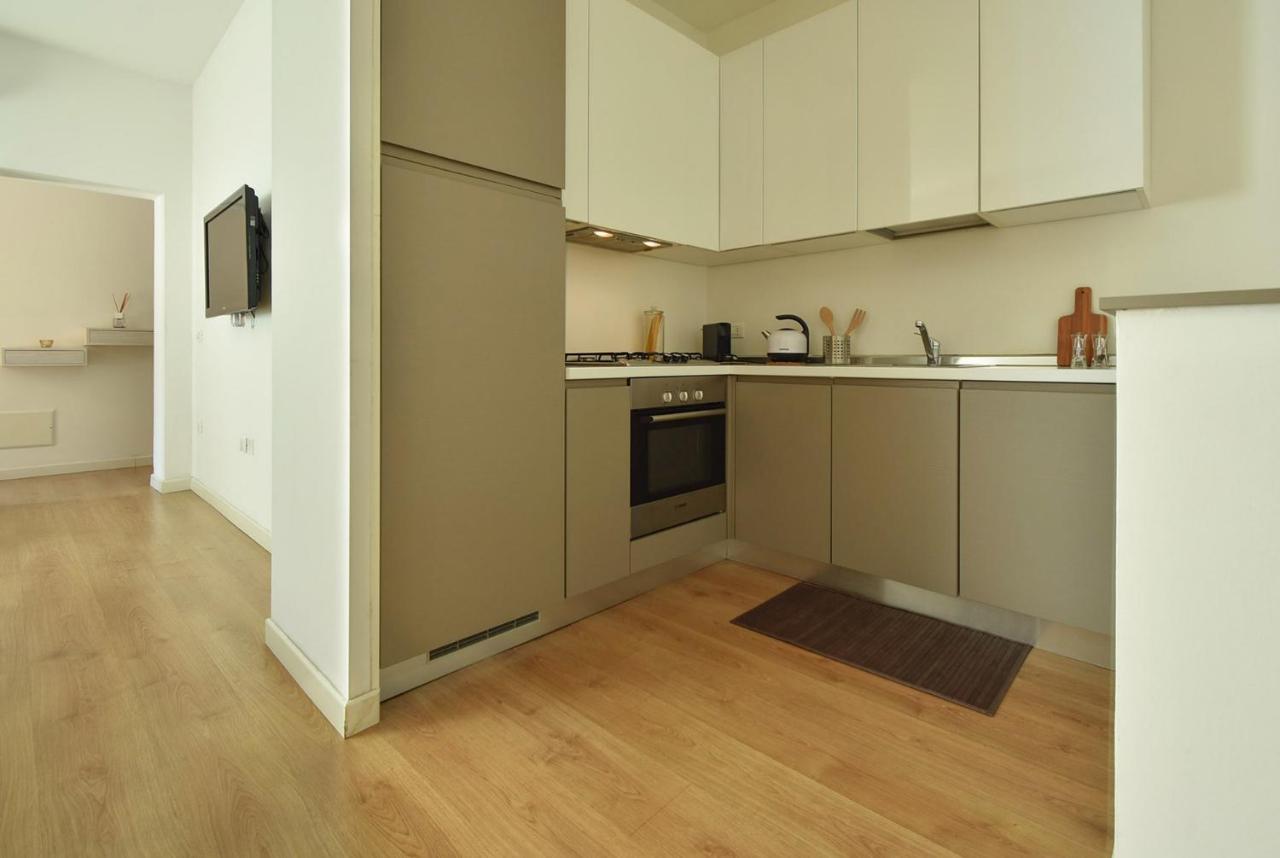 Luxury Battisti Apartment Padova Luaran gambar