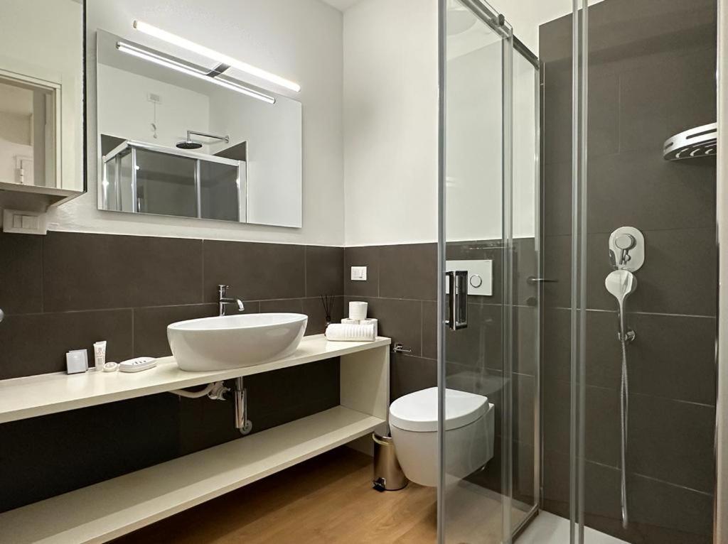 Luxury Battisti Apartment Padova Luaran gambar